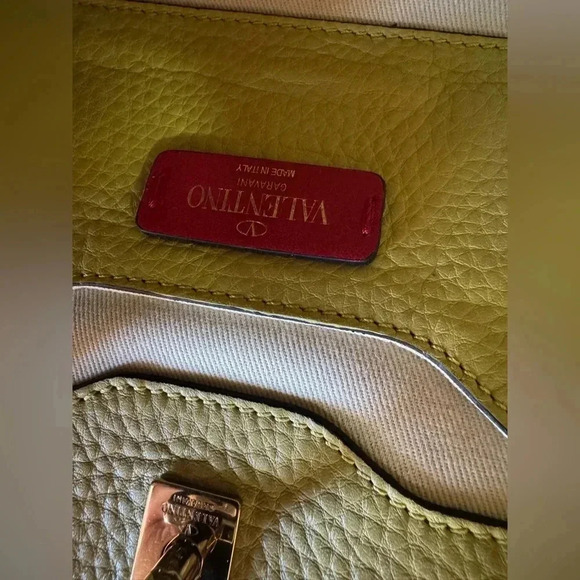 Valentino Garavani Leather Satchel Crossbody - Rare, Chartreuse Green, NWOT - Picture 14 of 15